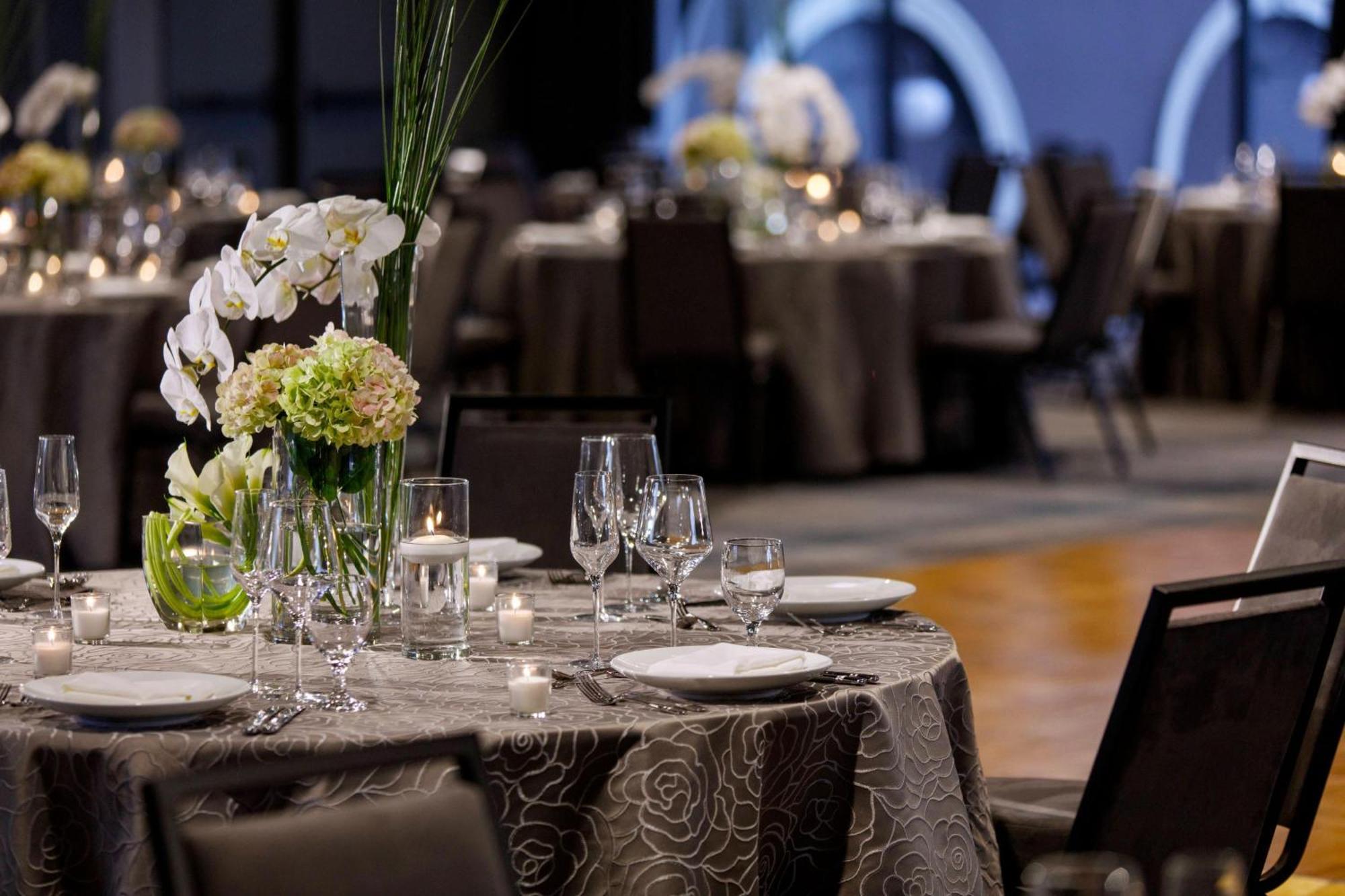 Renaissance Reno Downtown Hotel & Spa Εξωτερικό φωτογραφία